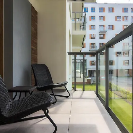 Bright & Stylish Apartment With Balcony 1,5 Km To Gdansk Main City By Noclegi Renters Exterior photo