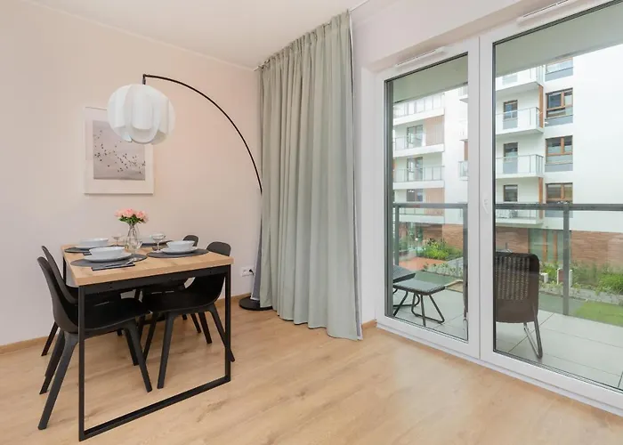 Bright & Stylish Apartment With Balcony 1,5 Km To Gdansk Main City By Noclegi Renters