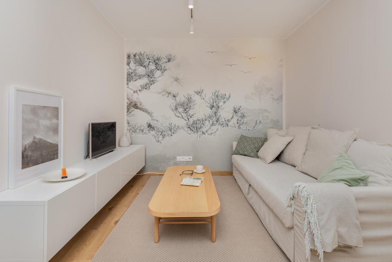 Appartamento Bright & Stylish With Balcony 1,5 Km To Main By Renters